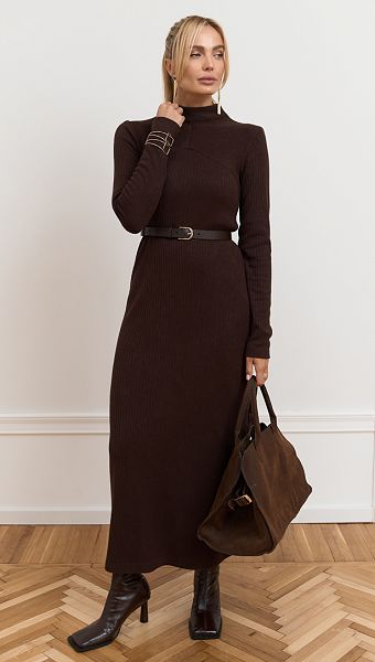 Фото plate-trikotaznoe-v-rubcik-sokoladnoe-04 товара Платье трикотажное в рубчик шоколадное0 Фото plate-trikotaznoe-v-rubcik-sokoladnoe-04 товара Платье трикотажное в рубчик шоколадное0