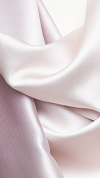 Фото platok-selkovyj-rozovyj-02 товара Платок шелковый розовый Фото platok-selkovyj-rozovyj-02 товара Платок шелковый розовый