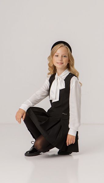 Фото sarafan-dla-devocki-s-figurnoj-otdelkoj-23 товара Сарафан для девочки с фигурной отделкой