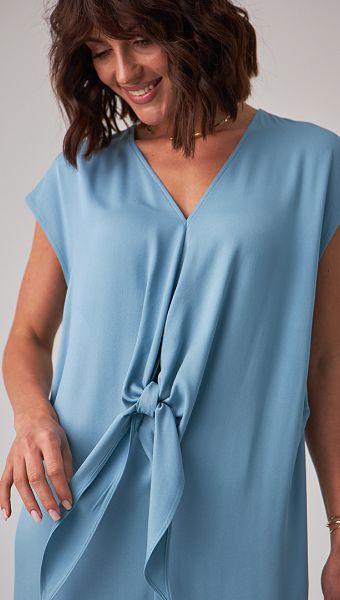 Фото sarafan-letnij-pramoj-s-uzlom-05 товару Сарафан літній прямий з вузлом0 Фото sarafan-letnij-pramoj-s-uzlom-05 товару Сарафан літній прямий з вузлом0