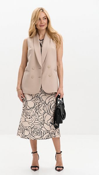 Фото sarafan-v-cvetocnyj-print-bezevo-cernyj-07 товара Сарафан в цветочный принт бежево-черный0 Фото sarafan-v-cvetocnyj-print-bezevo-cernyj-07 товара Сарафан в цветочный принт бежево-черный0