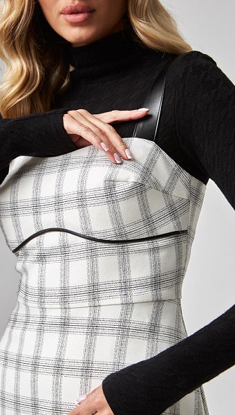 Фото sarafan-v-kletku-midi-03 товару Сарафан в клітинку міді0