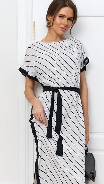 Фото sarafan-zenskij-belyj-v-cernuu-polosku-02 товару Сарафан жіночий білий в чорну смужку0 Фото sarafan-zenskij-belyj-v-cernuu-polosku-02 товару Сарафан жіночий білий в чорну смужку0