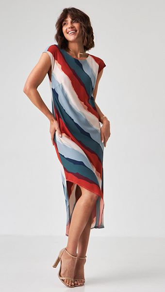 Фото sarafan-zenskij-letnij-asimmetricnyj-01 товару Сарафан жіночий літній асиметричний0 Фото sarafan-zenskij-letnij-asimmetricnyj-01 товару Сарафан жіночий літній асиметричний0