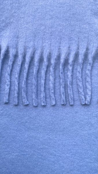 Фото sarf-s-dredami-lavandovyj-02 товара Шарф с дредами лавандовый