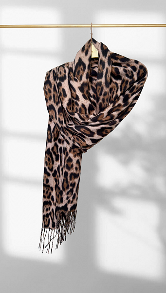 Фото sarf-zenskij-leopardovyj-bezevyj-01 товару Шарф жіночий леопардовий бежевий Фото sarf-zenskij-leopardovyj-bezevyj-01 товару Шарф жіночий леопардовий бежевий