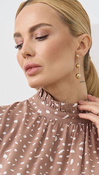 Фото sergi-s-zolotoj-cepockoj-01 товару Сережки з золотим ланцюжком Фото sergi-s-zolotoj-cepockoj-01 товару Сережки з золотим ланцюжком