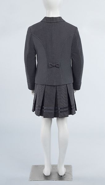 Фото seryj-zaket-dla-devocki-03 товара Серый жакет для девочки0 Фото seryj-zaket-dla-devocki-03 товара Серый жакет для девочки0