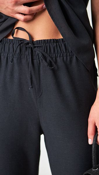 Фото stany-zenskie-na-rezinke-cernye-06 товара Штаны женские на резинке чёрные0 Фото stany-zenskie-na-rezinke-cernye-06 товара Штаны женские на резинке чёрные0