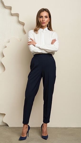 Фото stany-zenskie-zauzennye-sinie-14 товару Штани жіночі завужені сині1