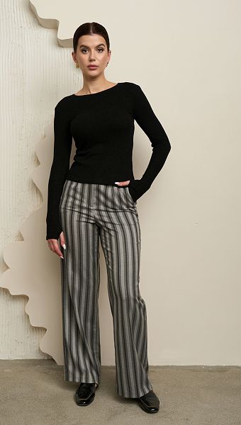 Фото top-bazovyj-cernyj-01 товара Топ базовый черный0 Фото top-bazovyj-cernyj-01 товара Топ базовый черный0