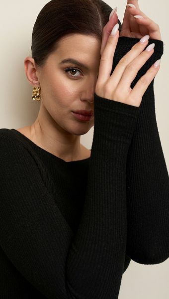 Фото top-bazovyj-cernyj-03 товара Топ базовый черный0 Фото top-bazovyj-cernyj-03 товара Топ базовый черный0