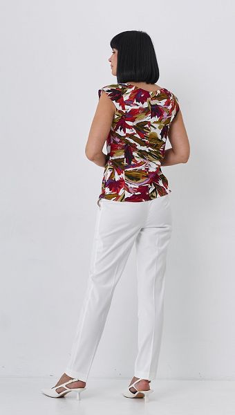 Фото top-v-cvetocnyj-print-5 товара Топ в цветочный принт0