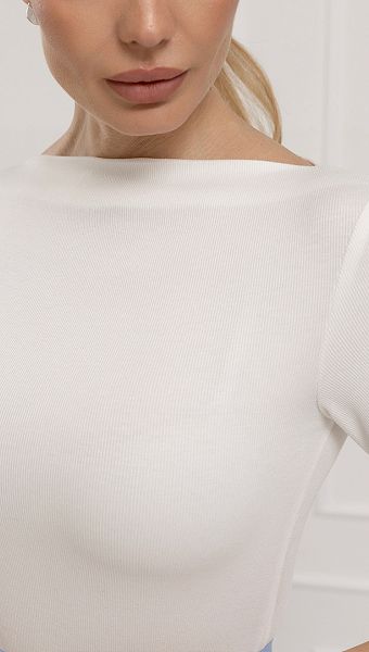 Фото top-zenskij-bazovyj-trikotaznyj-molocnyj-05 товара Топ женский базовый трикотажный молочный0 Фото top-zenskij-bazovyj-trikotaznyj-molocnyj-05 товара Топ женский базовый трикотажный молочный0