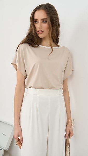 Фото top-zenskij-bezevyj-s-kantom-03 товару Топ жіночий бежевий з кантом0 Фото top-zenskij-bezevyj-s-kantom-03 товару Топ жіночий бежевий з кантом0