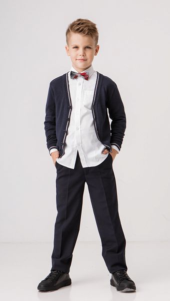 Фото trikotaznaa-kofta-dla-malcika-sinaa-s-serym-kantom-01 товара Трикотажная кофта для мальчика синяя с серым кантом0 Фото trikotaznaa-kofta-dla-malcika-sinaa-s-serym-kantom-01 товара Трикотажная кофта для мальчика синяя с серым кантом0