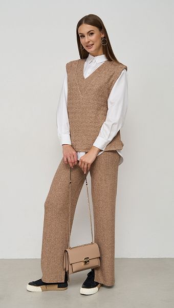 Фото trikotaznye-bruki-zenskie-karamelnye-1 товара Трикотажные брюки женские карамельные0 Фото trikotaznye-bruki-zenskie-karamelnye-1 товара Трикотажные брюки женские карамельные0