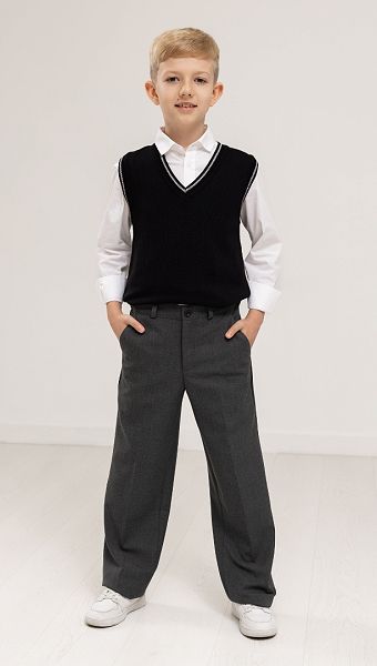 Фото trikotaznyj-zilet-cernyj-s-serym-kantom-3 товара Трикотажный жилет черный с серым кантом0