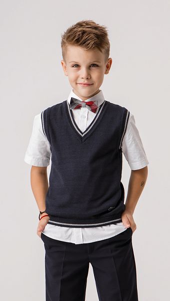 Фото trikotaznyj-zilet-sinij-s-serym-kantom-02 товара Трикотажный жилет синий с серым кантом0 Фото trikotaznyj-zilet-sinij-s-serym-kantom-02 товара Трикотажный жилет синий с серым кантом0