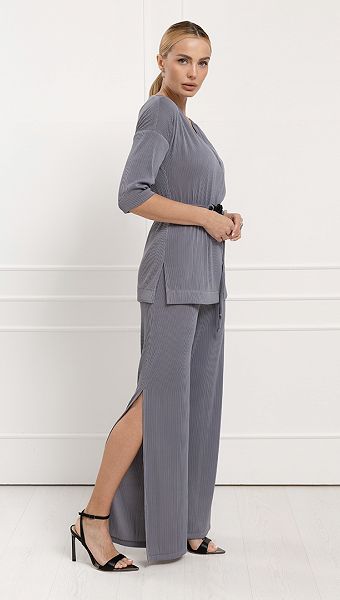 Фото tunika-s-razrezami-po-bokam-4 товара Туника с разрезами по бокам0