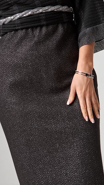 Фото ubka-karandas-teplaa-cernaa-s-serebrom-04 товару Спідниця олівець тепла чорна з сріблом0 Фото ubka-karandas-teplaa-cernaa-s-serebrom-04 товару Спідниця олівець тепла чорна з сріблом0