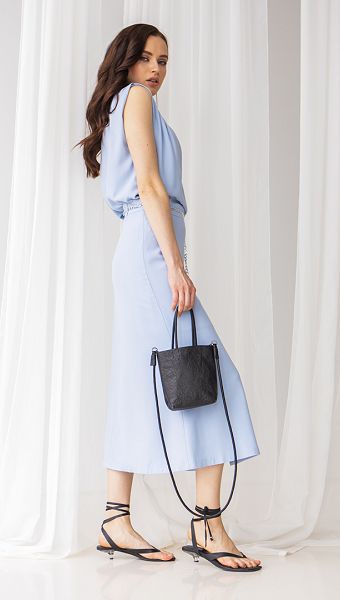 Фото ubka-midi-s-razrezom-speredi-golubaa-02 товару Спідниця міді з розрізом спереду блакитна0