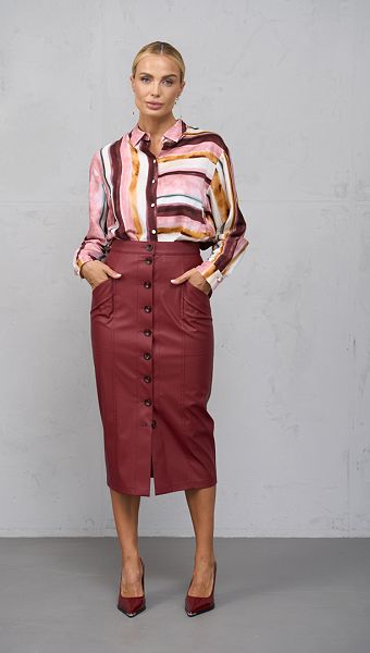 Фото ubka-s-ekokozi-na-pugovicah-4 товару Спідниця з екошкіри на гудзиках0 Фото ubka-s-ekokozi-na-pugovicah-4 товару Спідниця з екошкіри на гудзиках0