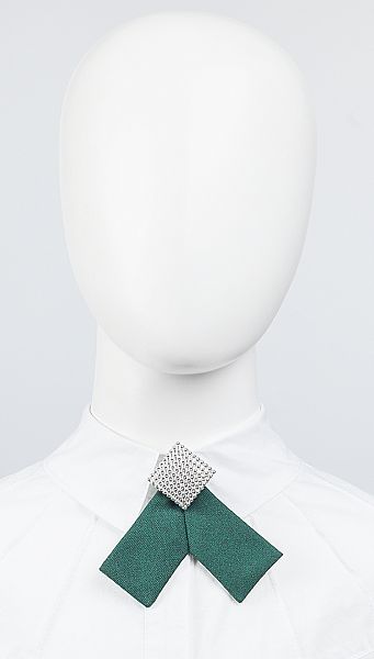 Фото ukrasenie-galstuk-dla-devocki-zelenyj-01 товару Прикраса краватка для дівчинки зелена Фото ukrasenie-galstuk-dla-devocki-zelenyj-01 товару Прикраса краватка для дівчинки зелена