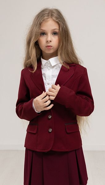 Фото zaket-dla-devocki-s-otdelkoj-3 товару Жакет для дівчинки з оздобленням