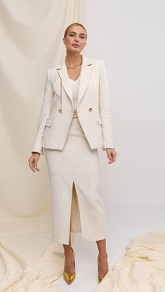 Фото zaket-iz-sersti-molocnyj-02 товару Жакет з вовни молочний0 Фото zaket-iz-sersti-molocnyj-02 товару Жакет з вовни молочний0