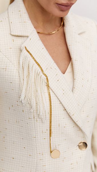 Фото zaket-iz-sersti-molocnyj-04 товару Жакет з вовни молочний0 Фото zaket-iz-sersti-molocnyj-04 товару Жакет з вовни молочний0