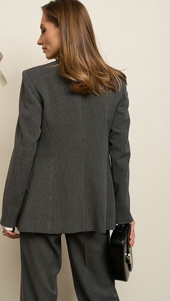 Фото zaket-zenskij-cernyj-melanz-06 товара Жакет женский черный меланж0