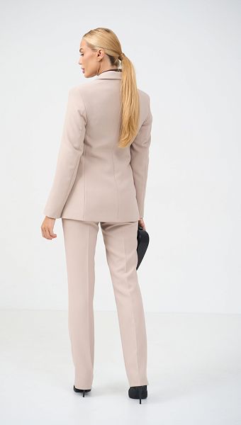 Фото zaket-zenskij-klassiceskij-bezevyj-05 товара Жакет женский классический бежевый0 Фото zaket-zenskij-klassiceskij-bezevyj-05 товара Жакет женский классический бежевый0