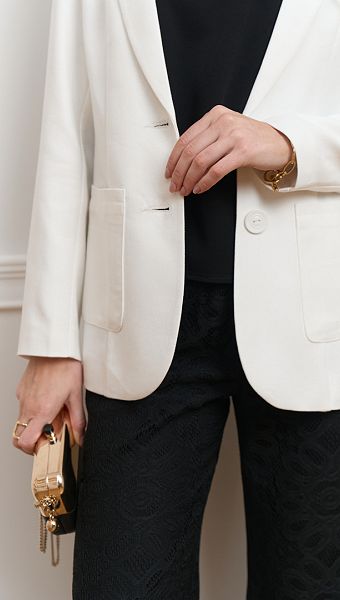 Фото zaket-zenskij-len-molocnyj-05 товару Жакет жіночий льон молочний0 Фото zaket-zenskij-len-molocnyj-05 товару Жакет жіночий льон молочний0