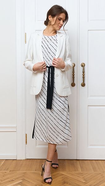 Фото zaket-zenskij-len-molocnyj-08 товару Жакет жіночий льон молочний0 Фото zaket-zenskij-len-molocnyj-08 товару Жакет жіночий льон молочний0