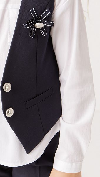 Фото zilet-dla-devocki-na-pugovicah-13 товара Жилет для девочки на пуговицах1