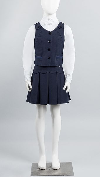 Фото zilet-dla-devocki-s-bretelami-na-pugovicah-11 товару Жилет для дівчинки з бретелями на гудзиках Фото zilet-dla-devocki-s-bretelami-na-pugovicah-11 товару Жилет для дівчинки з бретелями на гудзиках