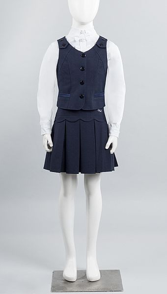 Фото zilet-dla-devocki-s-bretelami-na-pugovicah-11 товару Жилет для дівчинки з бретелями на гудзиках1