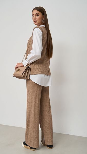 Фото zilet-trikotaznyj-karamelnyj-03 товару Жилет трикотажний карамельний0