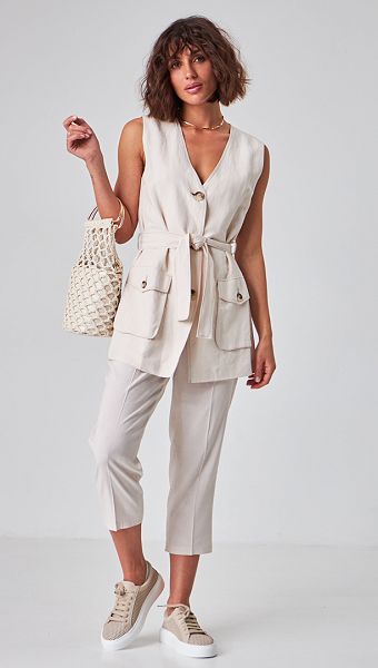 Фото zilet-zenskij-v-stile-safari-13 товару Жилет жіночий в стилі сафарі1 Фото zilet-zenskij-v-stile-safari-13 товару Жилет жіночий в стилі сафарі1